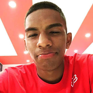 Meet your Posher, Jhon